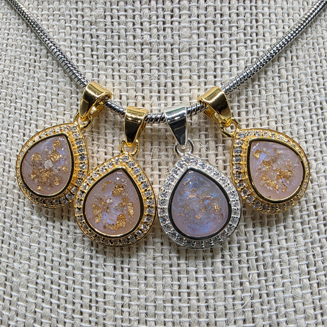 Henrietta - Pear Shape with Zircon